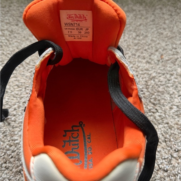 Von Dutch Sneakers in Orange and White - Picture 4 of 5